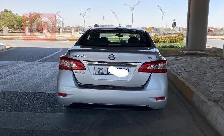 نيسان سنترا